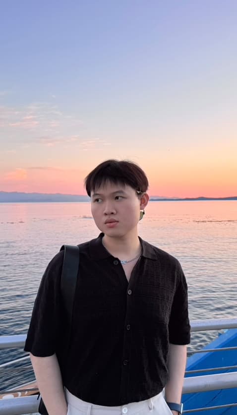 Portrait of Lucas Vuong